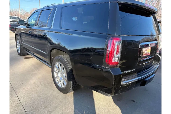 $19950 : 2015 GMC Yukon XL Denali image 7