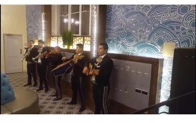 Mariachi real tapatio image 2