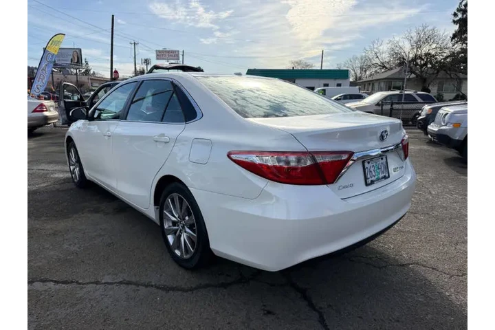 $9995 : 2015 Camry Hybrid XLE image 7