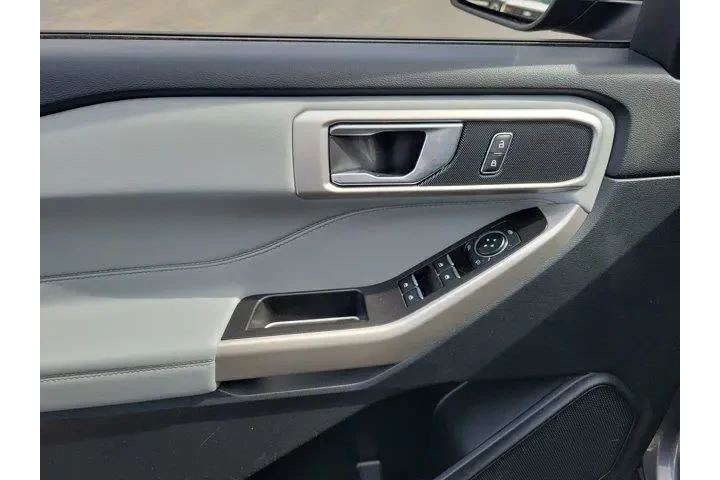 $32000 : Ford Explorer 2023 XLT 4dr S image 8