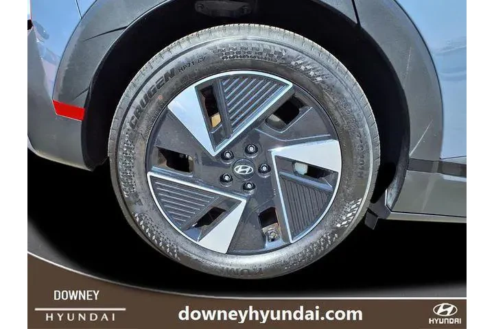 $28854 : Hyundai IONIQ 5 2025 SE 4dr image 6