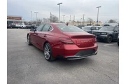 $24759 : Genesis G70 2023 2.0T 4dr Se thumbnail
