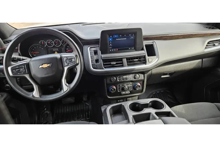 $21990 : 2021 Tahoe Special Service image 10