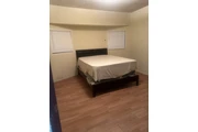 Se renta cuartos $700 y 900$