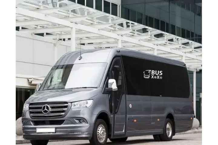 Mini Bus Rentals- 8 to 25 pass image 1