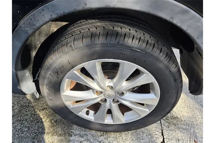 $13499 : Toyota RAV4 2015 Limited 4dr image 10