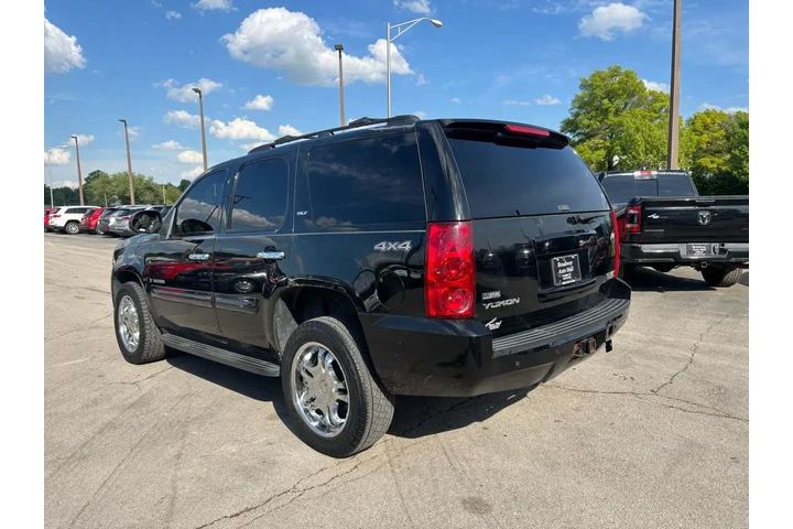 $3980 : 2007 GMC Yukon 4WD 4dr 1500 S image 4