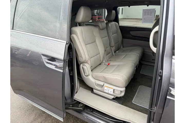 $10980 : 2016 Odyssey 5dr Touring image 9