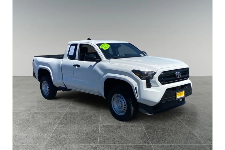 $31493 : Toyota Tacoma 2024 4x2 SR 2d image 7