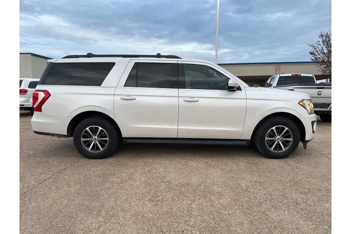 $18910 : Ford Expedition MAX 2018 4x2 image 8