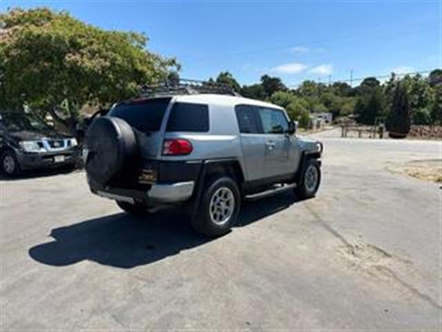 $19995 : 2011 TOYOTA FJ CRUISER image 6