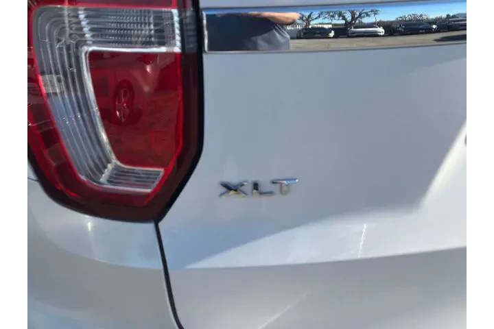 $12990 : Ford Explorer 2017 XLT 4dr S image 7