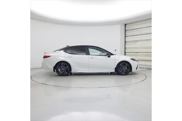 $38998 : Toyota Camry 2025 XSE 4dr Se image 7