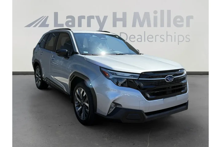 Subaru Forester 2025 AWD Tou image 7