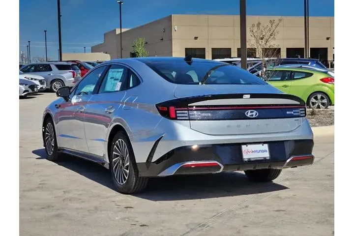 $31700 : Hyundai SONATA Hybrid 2025 L image 3