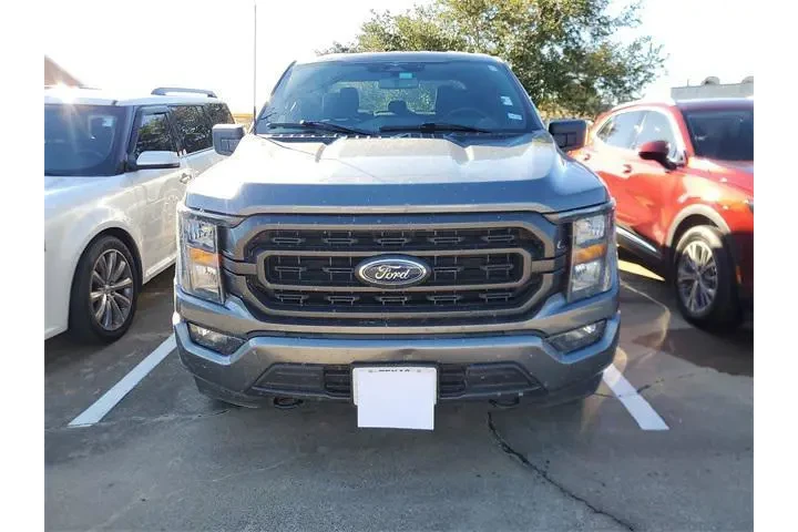 $38988 : Ford F-150 2023 4x4 XLT 4dr image 2