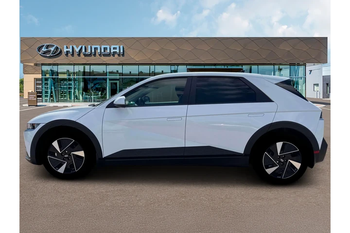 $34990 : Hyundai IONIQ 5 2026 SEL 4dr image 4