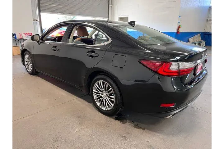 $19579 : Lexus ES 350 2017 4dr Sedan image 5