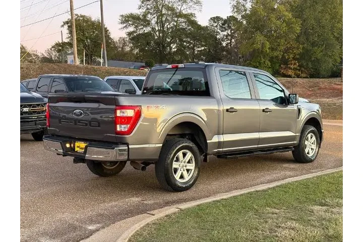 $36971 : Ford F-150 2023 4x4 XL 4dr S image 5