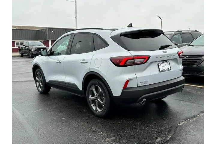 $26900 : Ford Escape 2025 AWD ST-Line image 4