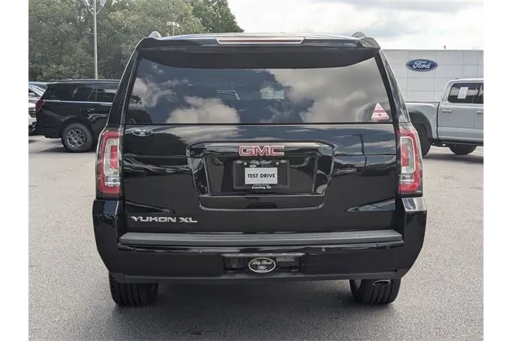 $25992 : GMC Yukon XL 2020 4x2 SLT 4d image 4