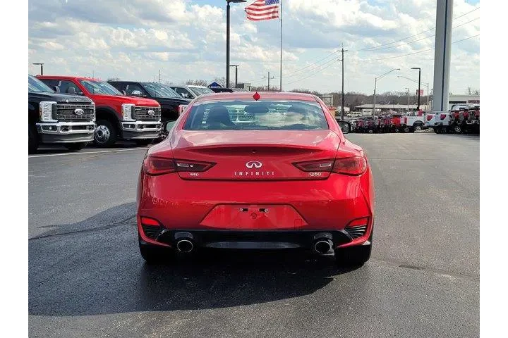 $31992 : INFINITI Q60 2021 AWD 3.0T L image 4