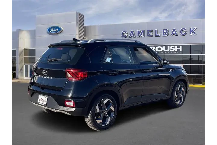 $12887 : Hyundai VENUE 2021 SEL 4dr C image 5