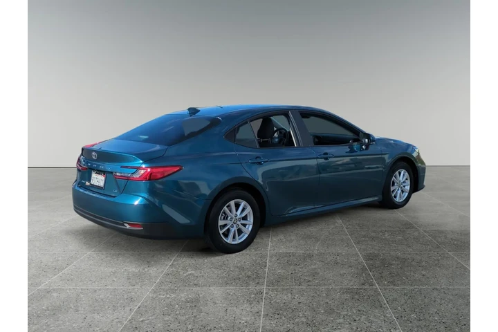 $29500 : Toyota Camry 2025 SE 4dr Sed image 5