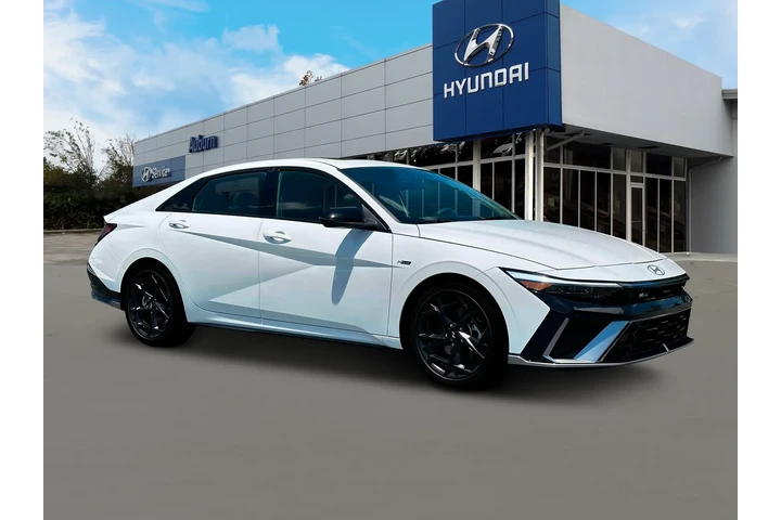 $22900 : Hyundai ELANTRA 2024 N Line image 10