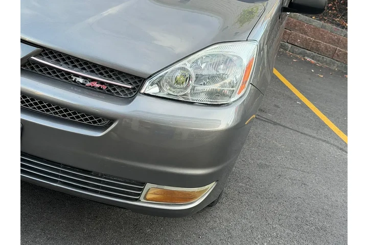 $5995 : 2005 Sienna CE image 9