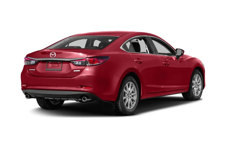 $16375 : 2016 6 i Sport image 2