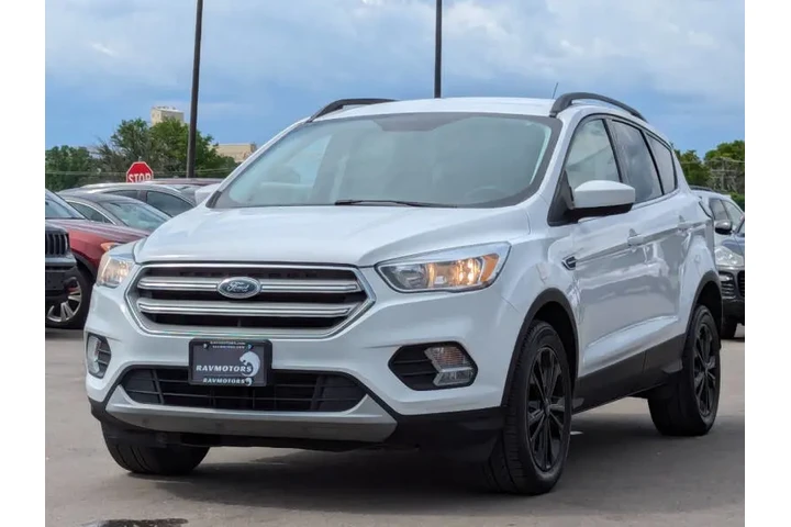 $12975 : 2018 Escape SE image 9