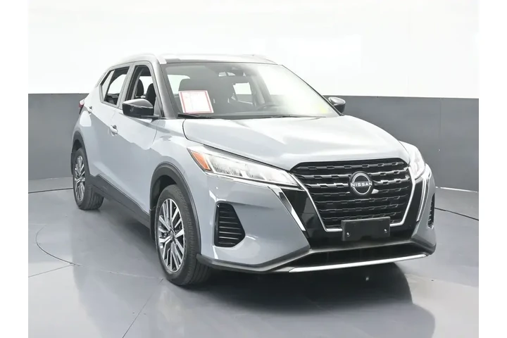 $12997 : Nissan Kicks 2023 SV 4dr Cro image 9