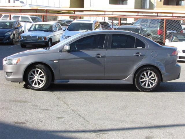 $7995 : 2012 Lancer SE image 4