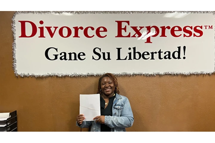 DIVORCE EXPRESS image 5