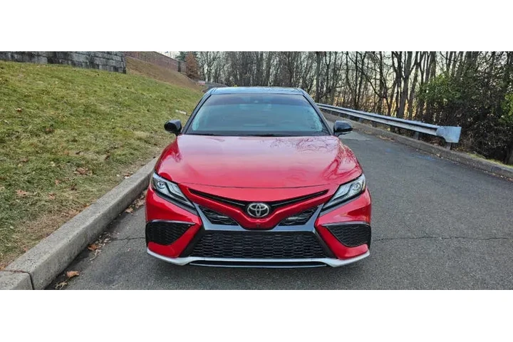 $19995 : 2021 Camry XSE image 10