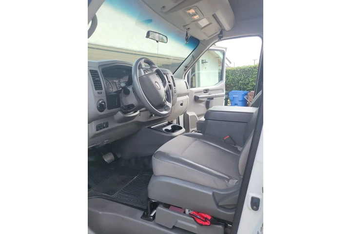 $12900 : 2018 Nissan NV Cargo 2500 image 3