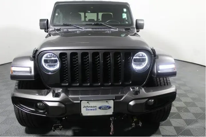 $30500 : Jeep Gladiator 2021 4x4 Over image 3