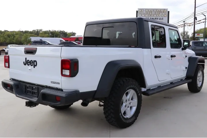 2020 Gladiator image 4