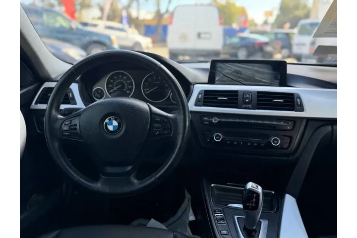 $7995 : 2013 BMW 3 Series 328i image 9