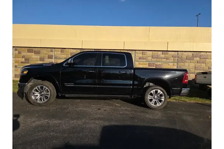 $37500 : Ram 1500 2022 4x4 Limited 4d image 10