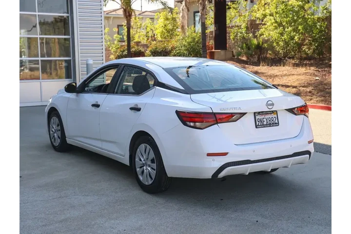 $18085 : Nissan Sentra 2024 S 4dr Sed image 6