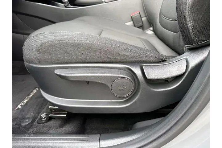 $28999 : Hyundai TUCSON 2025 AWD SE 4 image 10