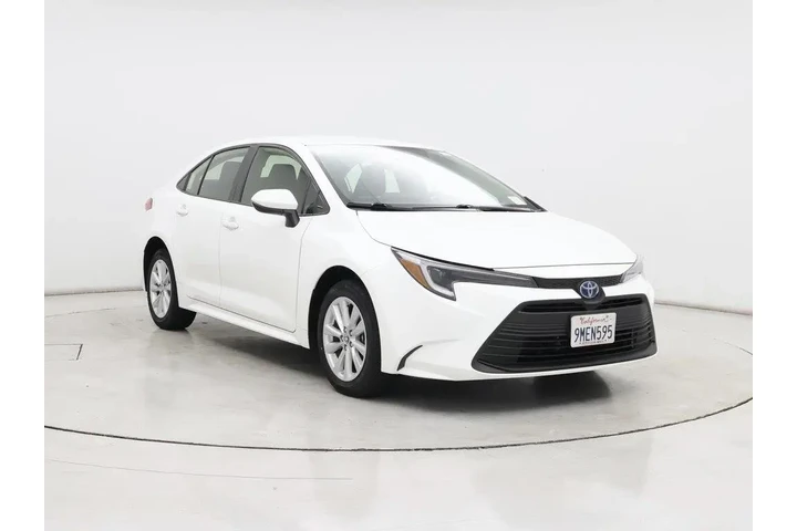 $25998 : Toyota Corolla Hybrid 2024 L image 1