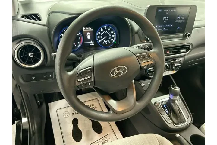 $18283 : Hyundai KONA 2022 AWD SEL 4d image 4