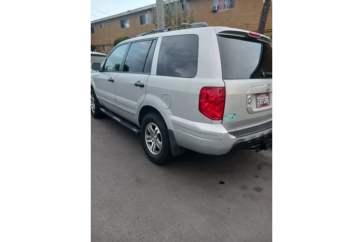 $3500 : HONDA PILOT image 6