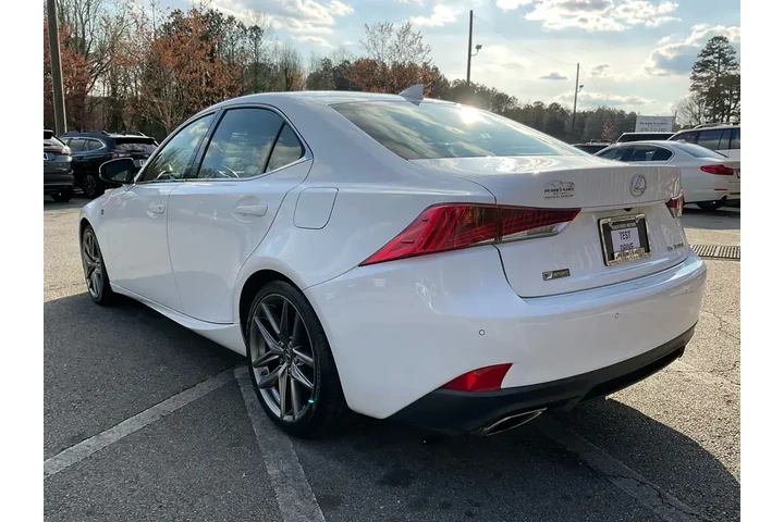 $23985 : Lexus IS 300 2018 4dr Sedan image 7