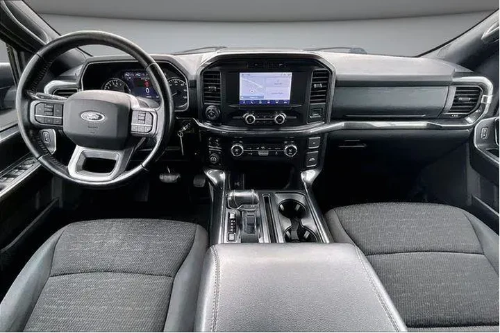 $27500 : Ford F-150 2021 4x4 XL 4dr S image 8