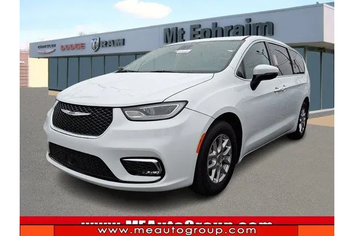 $25153 : Chrysler Pacifica 2023 Touri image 1