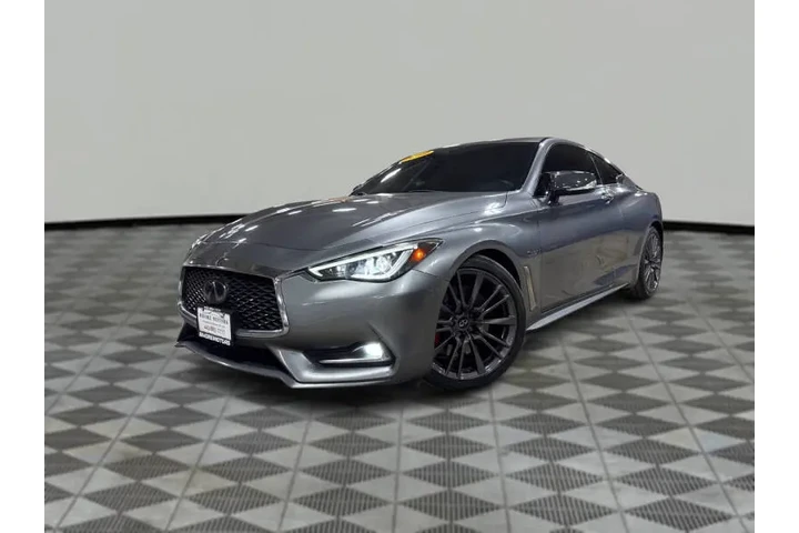 $22999 : 2019 Q60 Red Sport 400 image 10